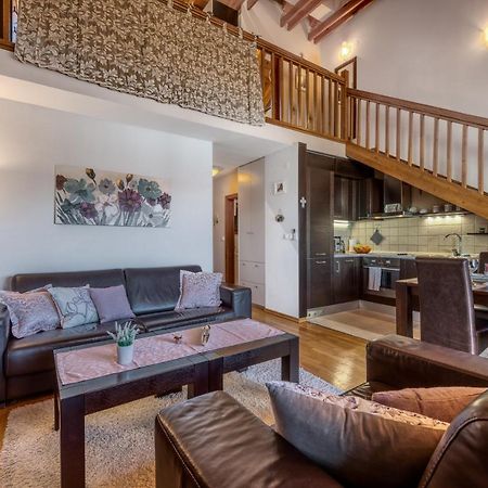 Penthouse Apartment Marija 챠브타트 외부 사진